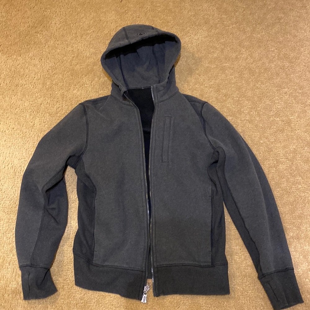 ***SOLD***  Lululemon Hoody, Mens Large, Excellent condition